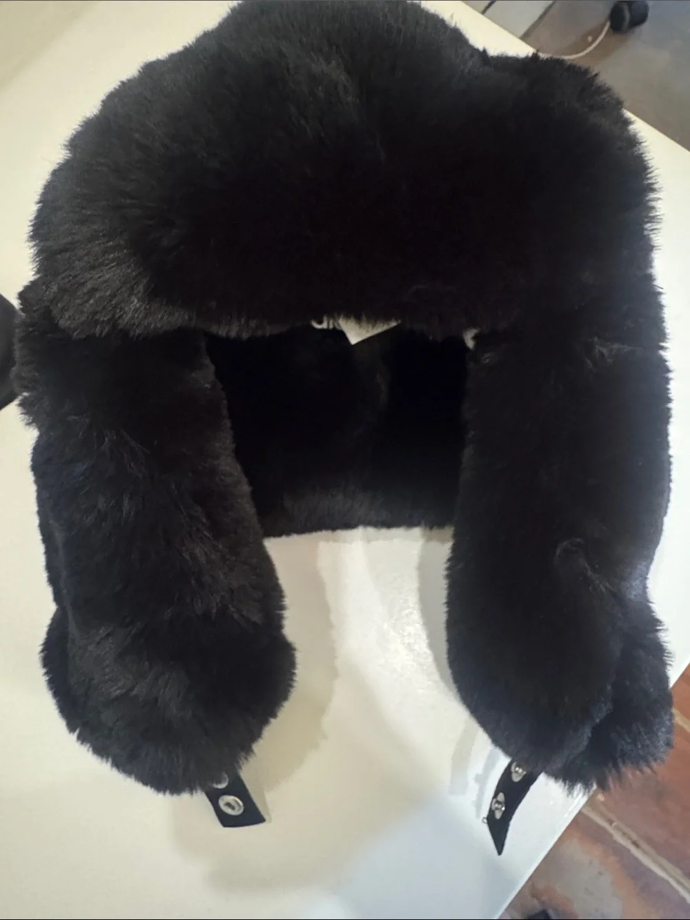 ALO Yoga Black Faux Fur Trapper Hat with Ear Flaps